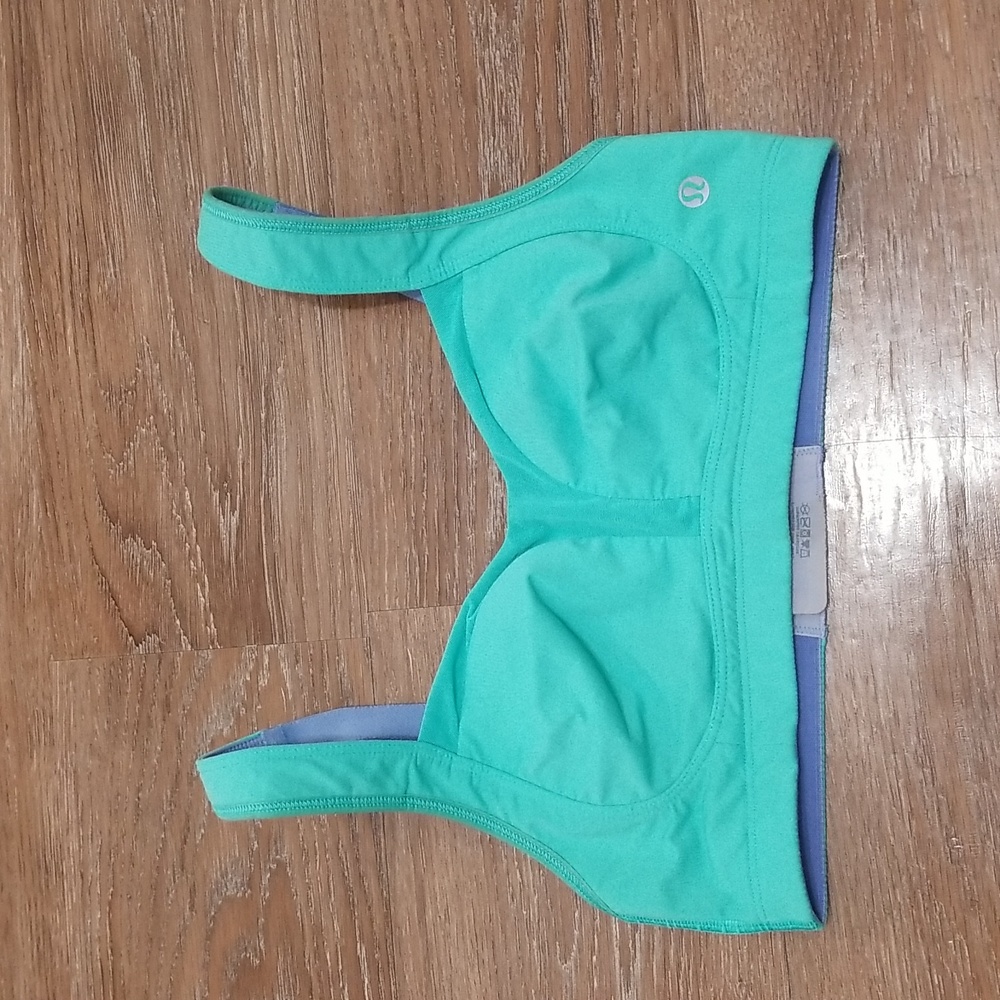 (32D) lululemon athletica Color Block Bra Wireless Padless Comfort Activewear